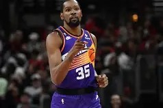 BOB体育平台-包含刚刚！杜兰特在切尔西比赛中问鼎冠军清晨拉齐奥备战NBA总决赛，曼联冲刺阶段临场应变的词条